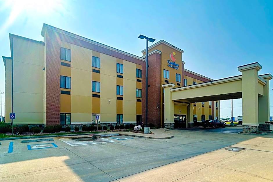 Comfort Inn & Suites Independence