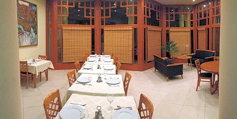 Semiramis Business Hotel