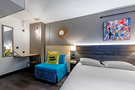 Superior Pop Double Room