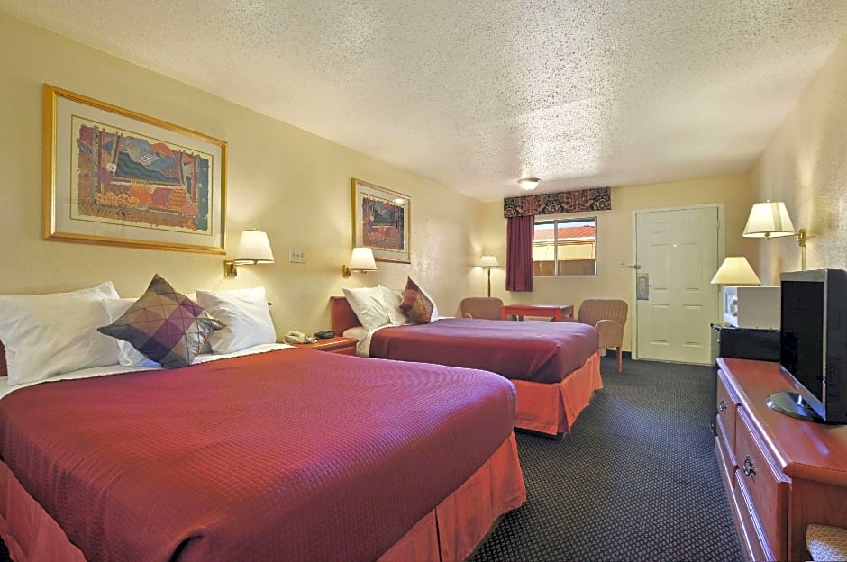 Americas Best Value Inn & Suites-College Station