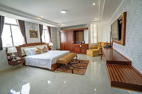 Duc Long Gia Lai Hotels & Apartment