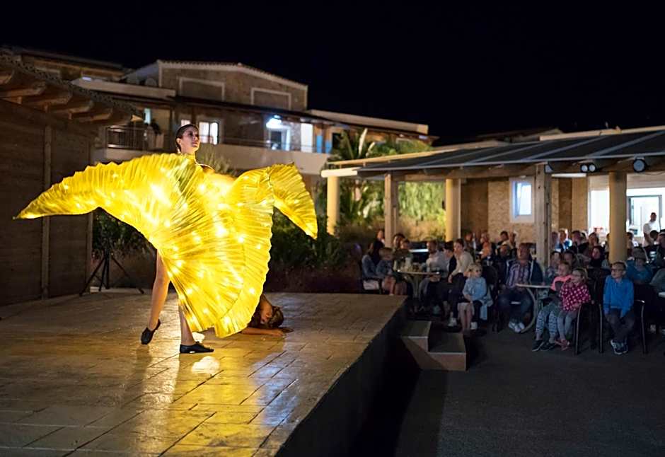 Grand Blue Beach Hotel