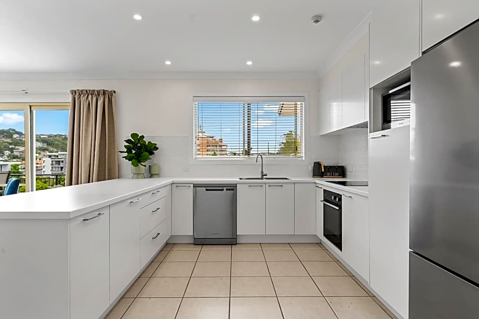 Terrigal Sails Serviced Apartments