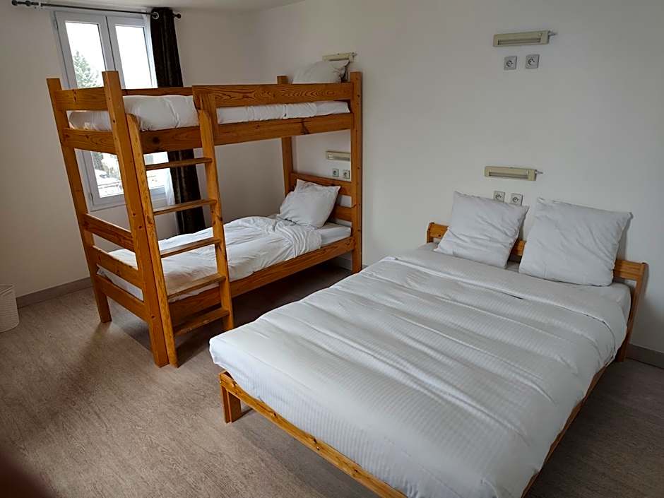 Ice Rock Hotel