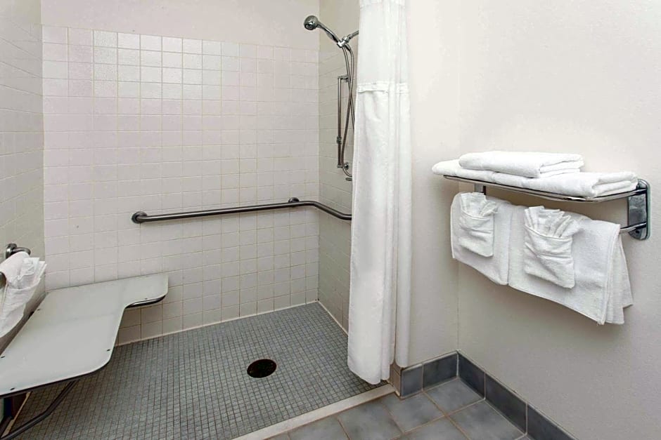 Ramada Limited Decatur