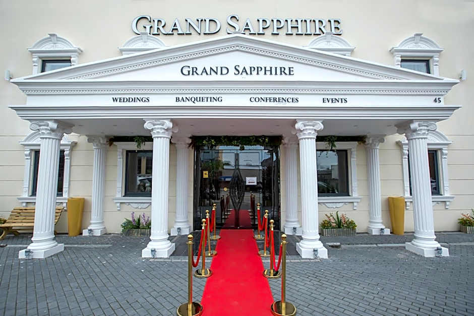 Grand Sapphire Hotel & Banqueting