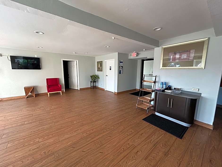 Motel 6 Denham Springs, LA