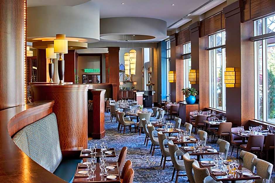 Renaissance Montgomery Hotel & Spa at the Convention Center