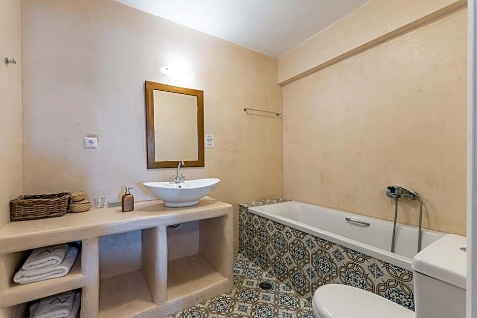 Annita's Village Hotel