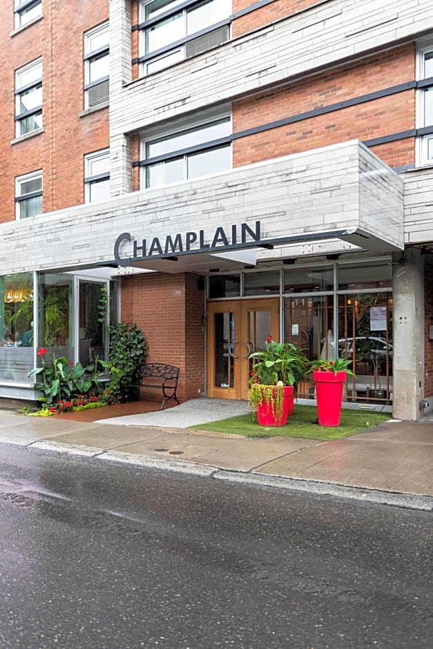 Hotel Champlain