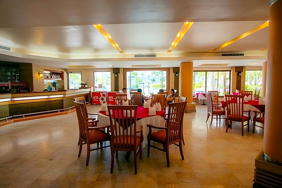 Phi Phi Island Cabana Hotel