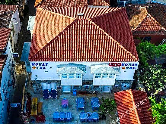 Monat Otel