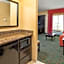 Hampton Inn & Suites Waco-South