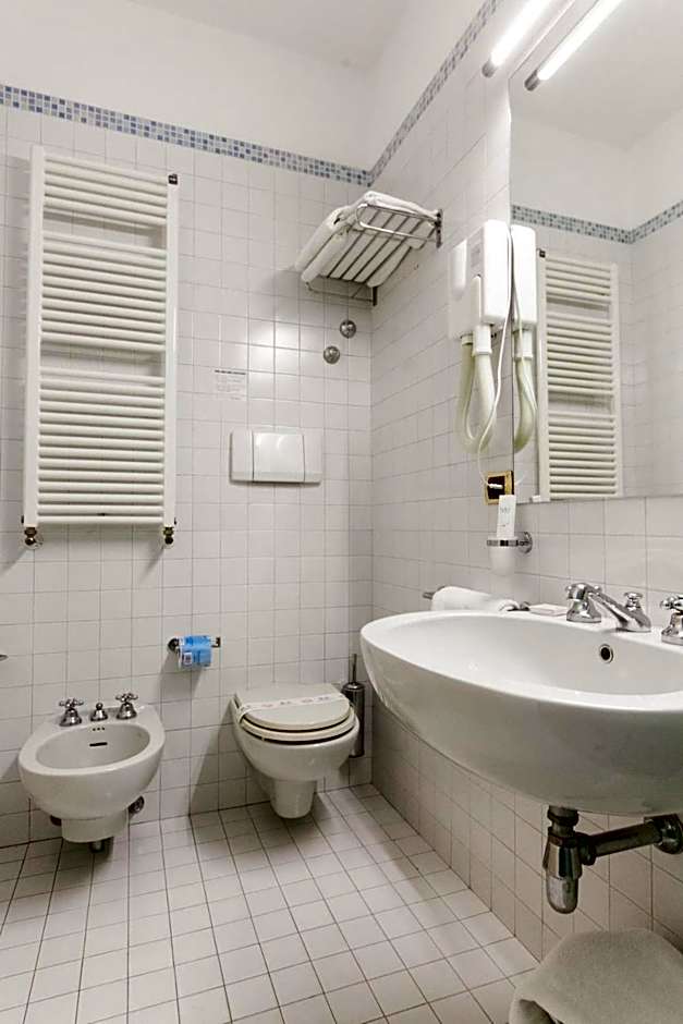 Hotel Ambassador