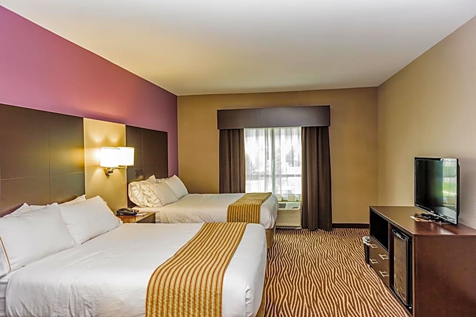 Holiday Inn Express & Suites Cheektowaga North East By IHG