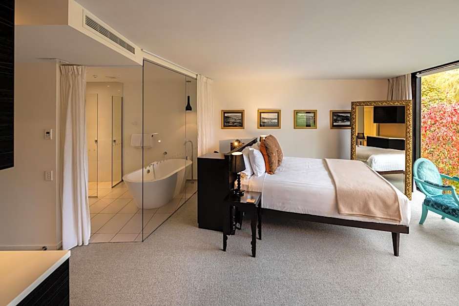 Queenstown Park Boutique Hotel