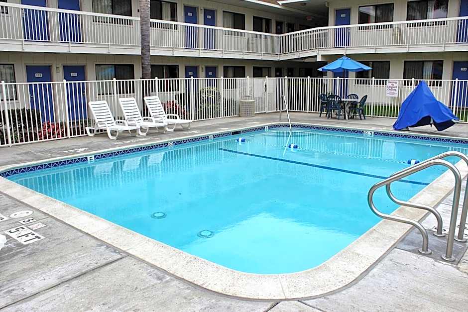 Motel 6 Pismo Beach