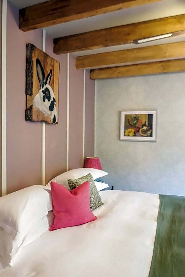 The Rabbit Hotel & Retreat