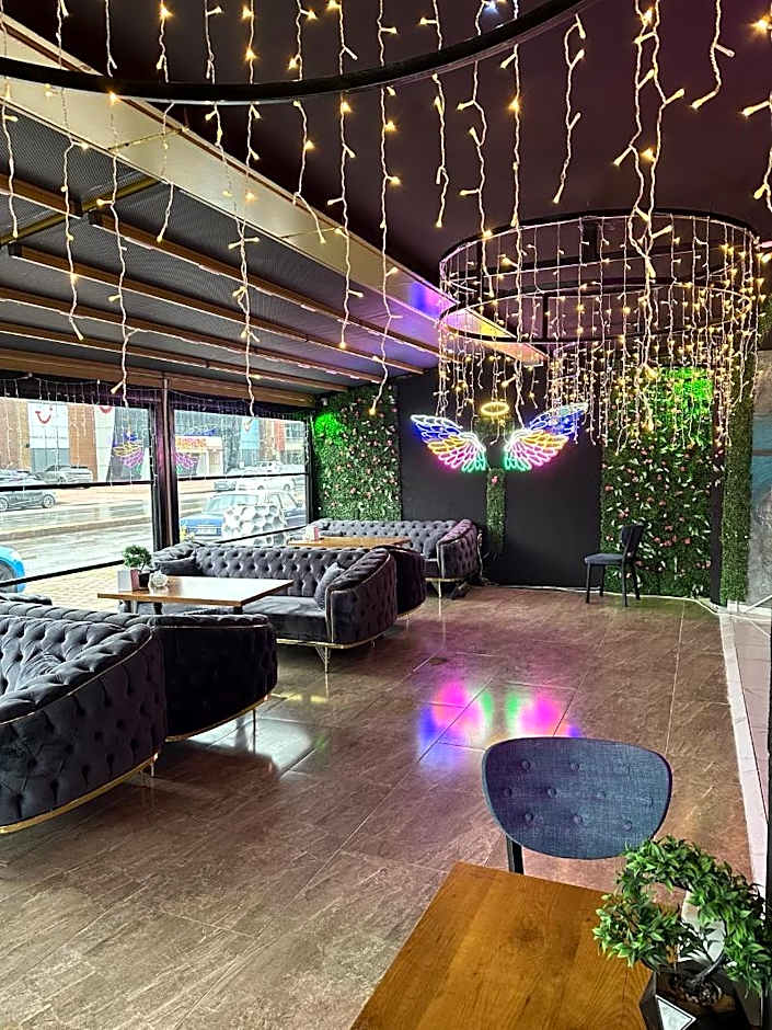 Grand Niki Hotel & Spa