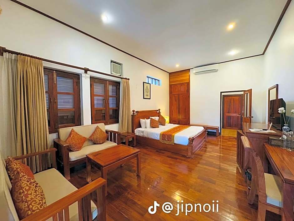 Villa Ang Thong