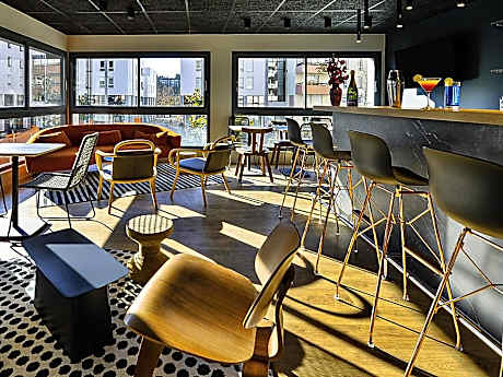 Ibis Annecy - Cran-Gevrier