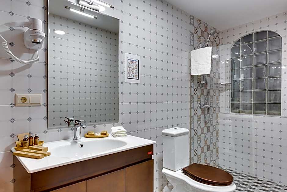 Mukhrantubani Boutique Hotel