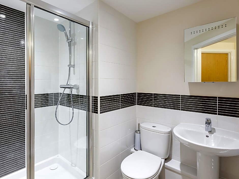 HOF Apartments Central Gate - Newbury