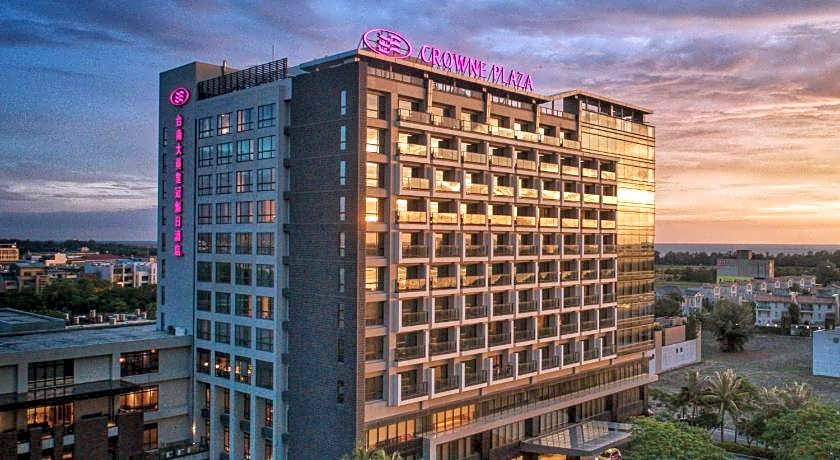 Crowne Plaza Tainan By IHG