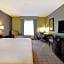 Hampton Inn By Hilton And Suites Detroit/Canton