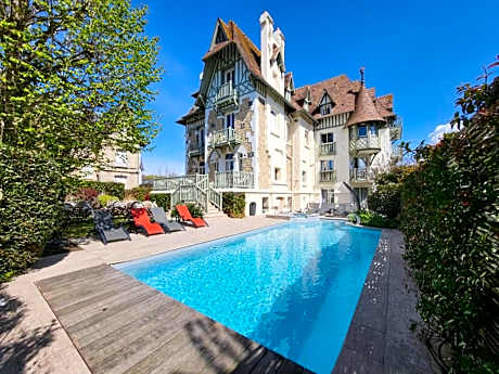 Villa Augeval Hotel de charme & Spa