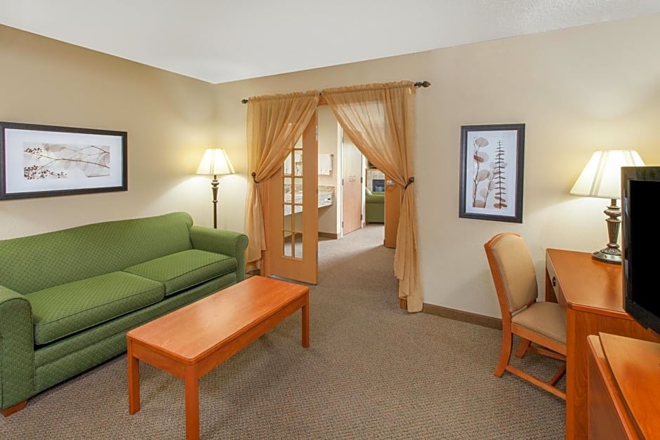 AmericInn by Wyndham Greenville