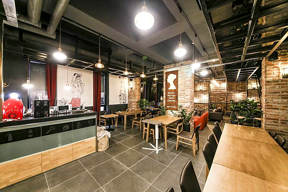 Pyeongtaek Seville Hotel