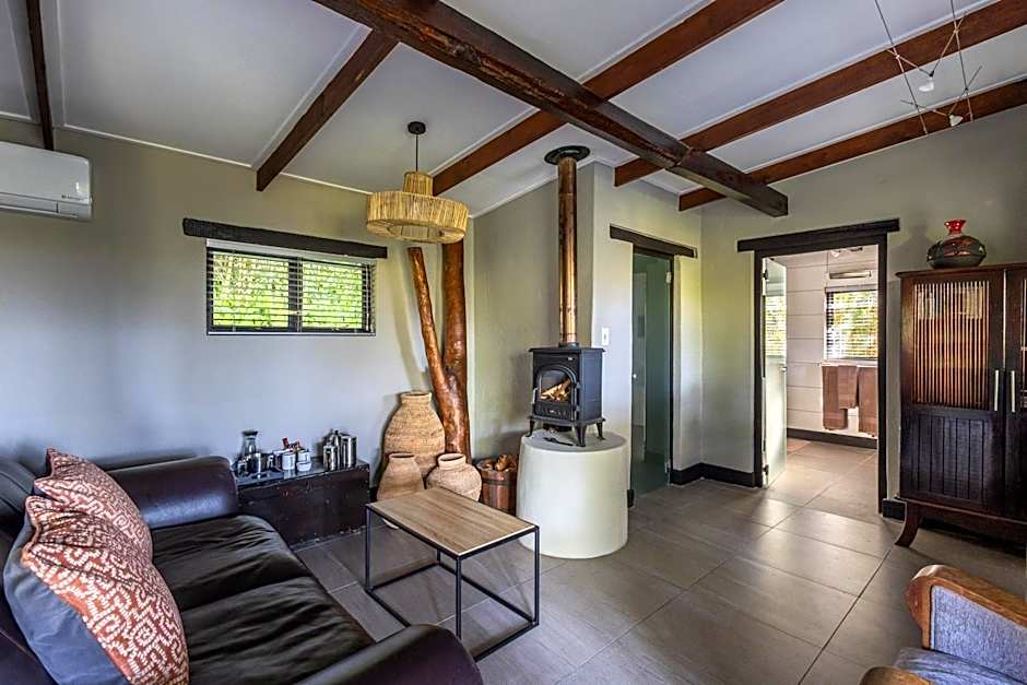 Hog Hollow Country Lodge