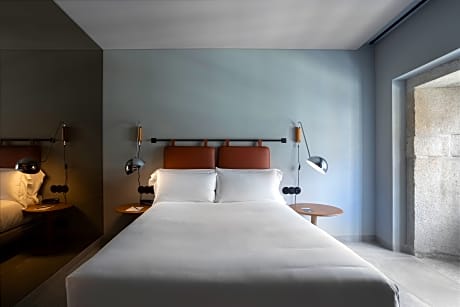 double custom room with views