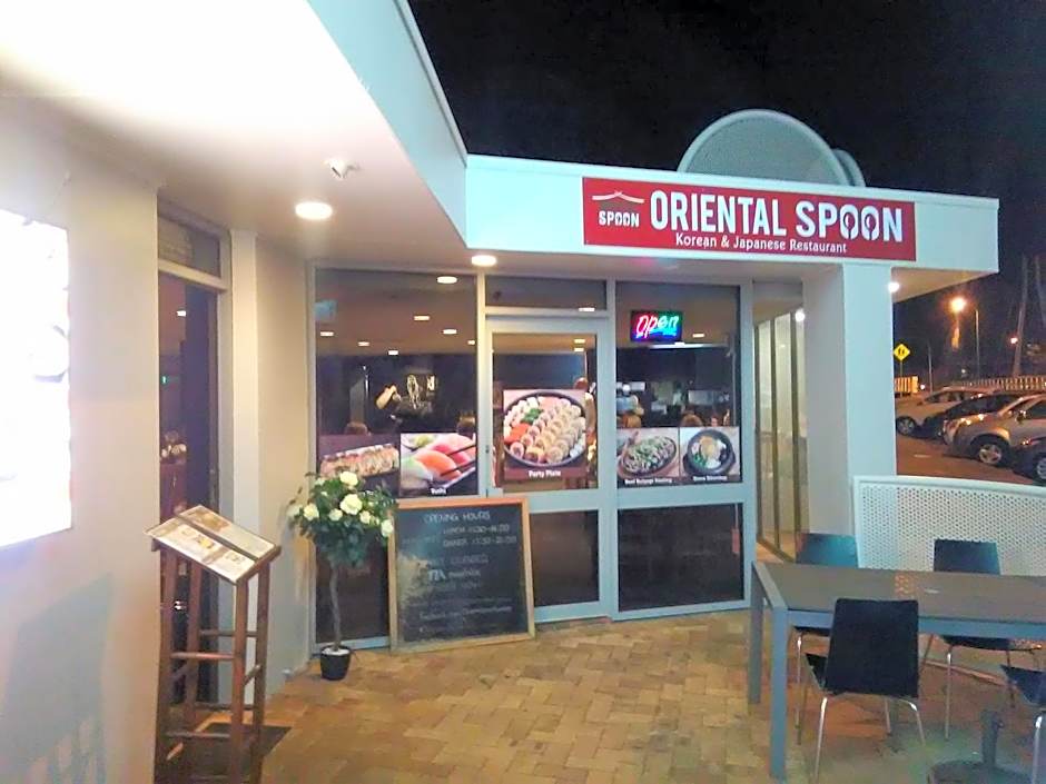 Palm Court Motor Inn