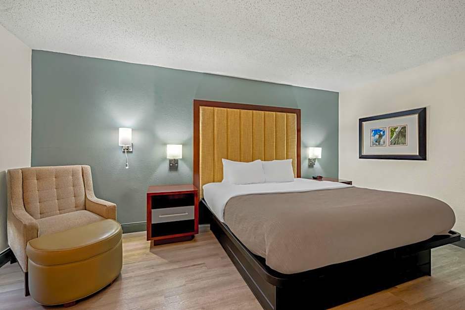 Quality Inn Rocky Mount - Golden East Area
