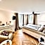 Boutique Hotel Niesenblick - direkt am Thunersee gelegen mit SELF CHECK IN & digitaler Rezeption