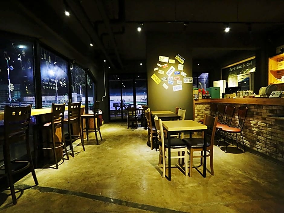 James Blue Guesthouse - Hostel