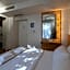 Panellinion Luxury Rooms