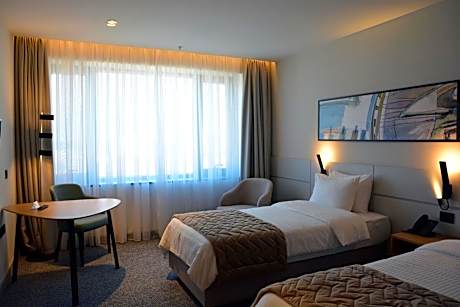 Superior Twin Room with Free Wellness