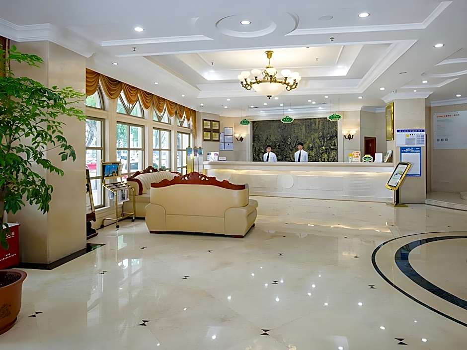 Vienna Hotel Huizhou West Lake Maidi South Road