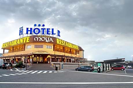 Moya Hotel Restaurante
