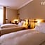 Atomis Hotel Munich Airport by Mercure