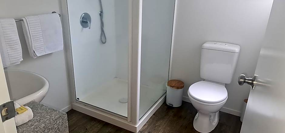 ASURE Kaimai View Motel