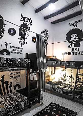 Bed in 4-Bed Mixed Dormitory Room