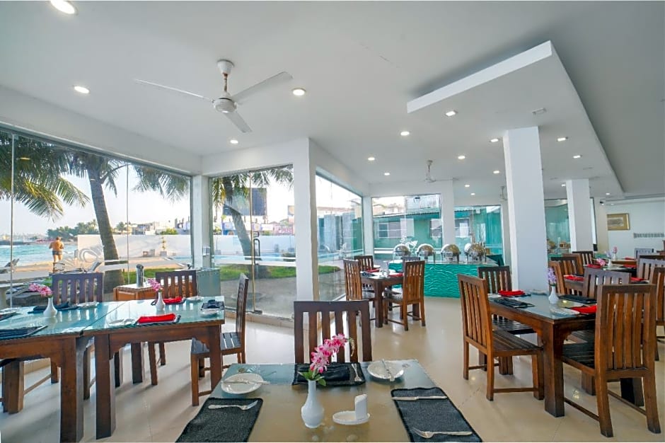 Hikkaduwa Beach Hotel