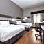 La Quinta Inn & Suites by Wyndham Allen At The Village