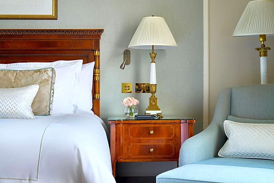 The Shelbourne, Autograph Collection