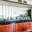 Quality Suites Paducah I-24