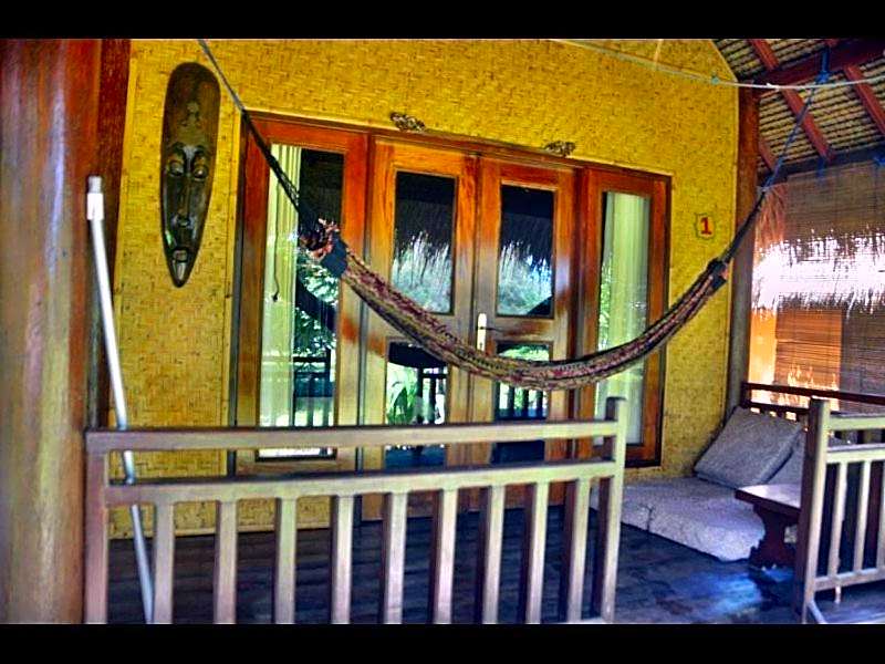 AMIGOS BUNGALOWS GILI MENO